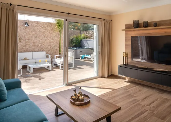 Marie Marie Playa Blanca (Lanzarote)